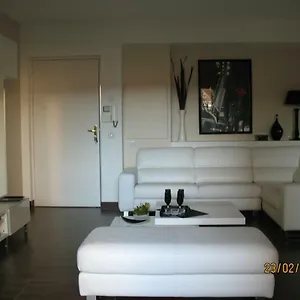 https://villa-lina-bandol.fr-provencehotel.com